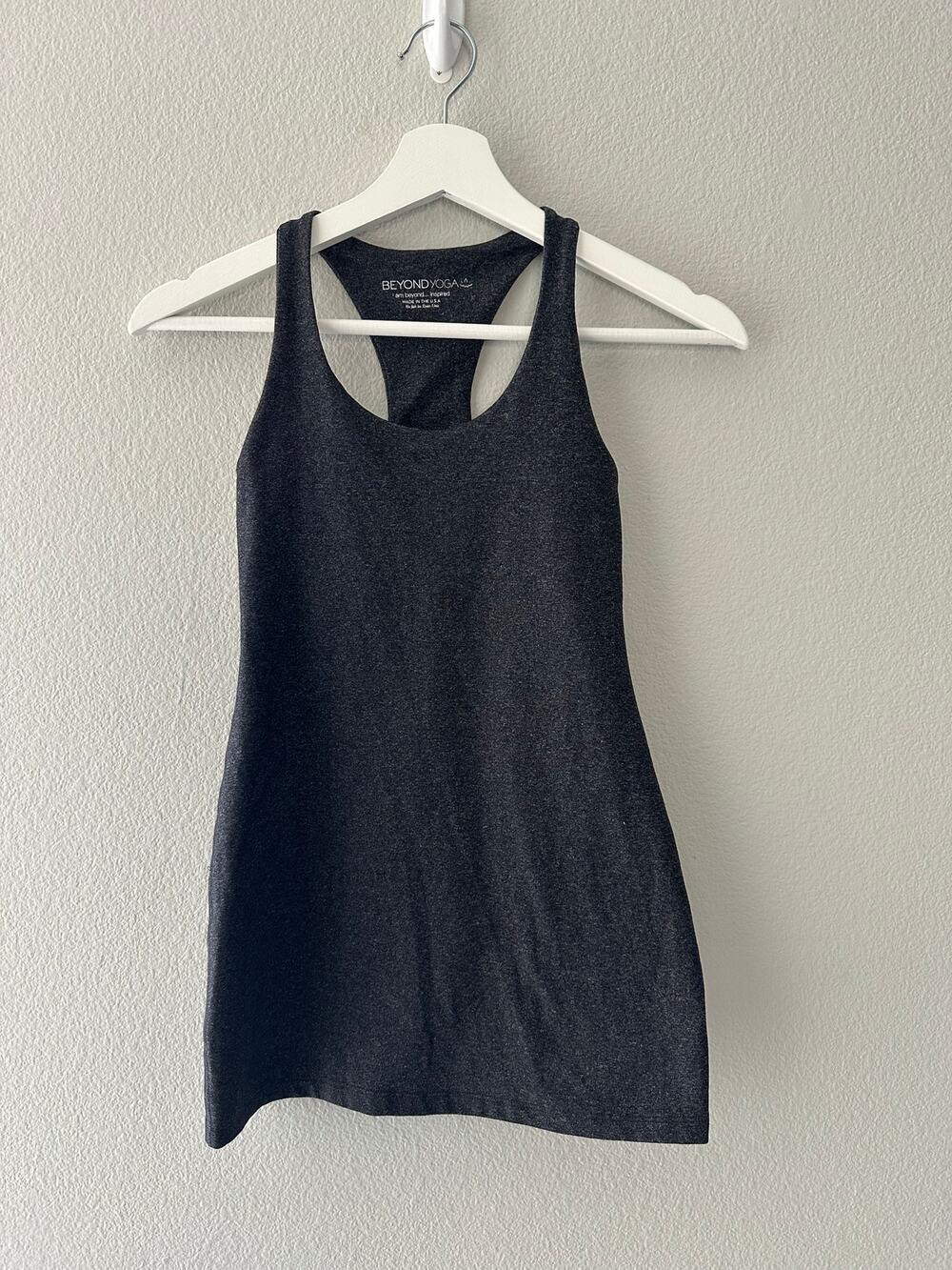 Beyond Yoga Spacedye Step Up Racerback Gray Tank size Small